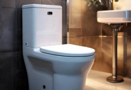 vovo智能马桶全国热线中心教你%智能马桶必备：悬浮插座设计，提升家居生活品质