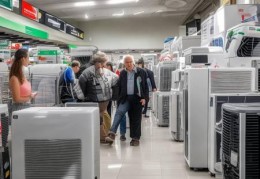 东芝空调售后电话维修客服传授+空调大一匹价格是多少