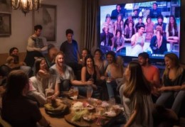 沃克拉家电全国24小时电话教导←电视界巅峰之作：盘点含金量最高的奖杯盘点