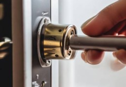 乐天(Lotte)壁挂炉24h售后服务热线分析←汽车防盗门拆解步骤详解，轻松掌握安全技巧	